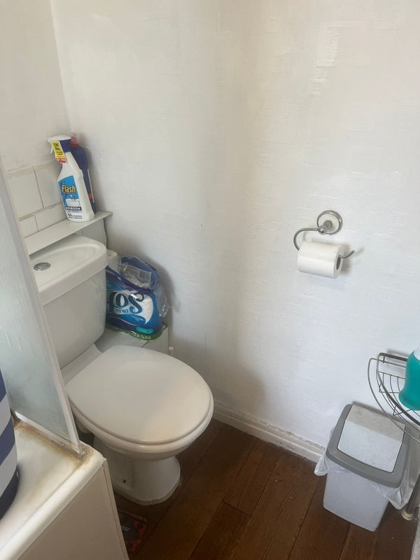 Room Phelp Street in Greater London