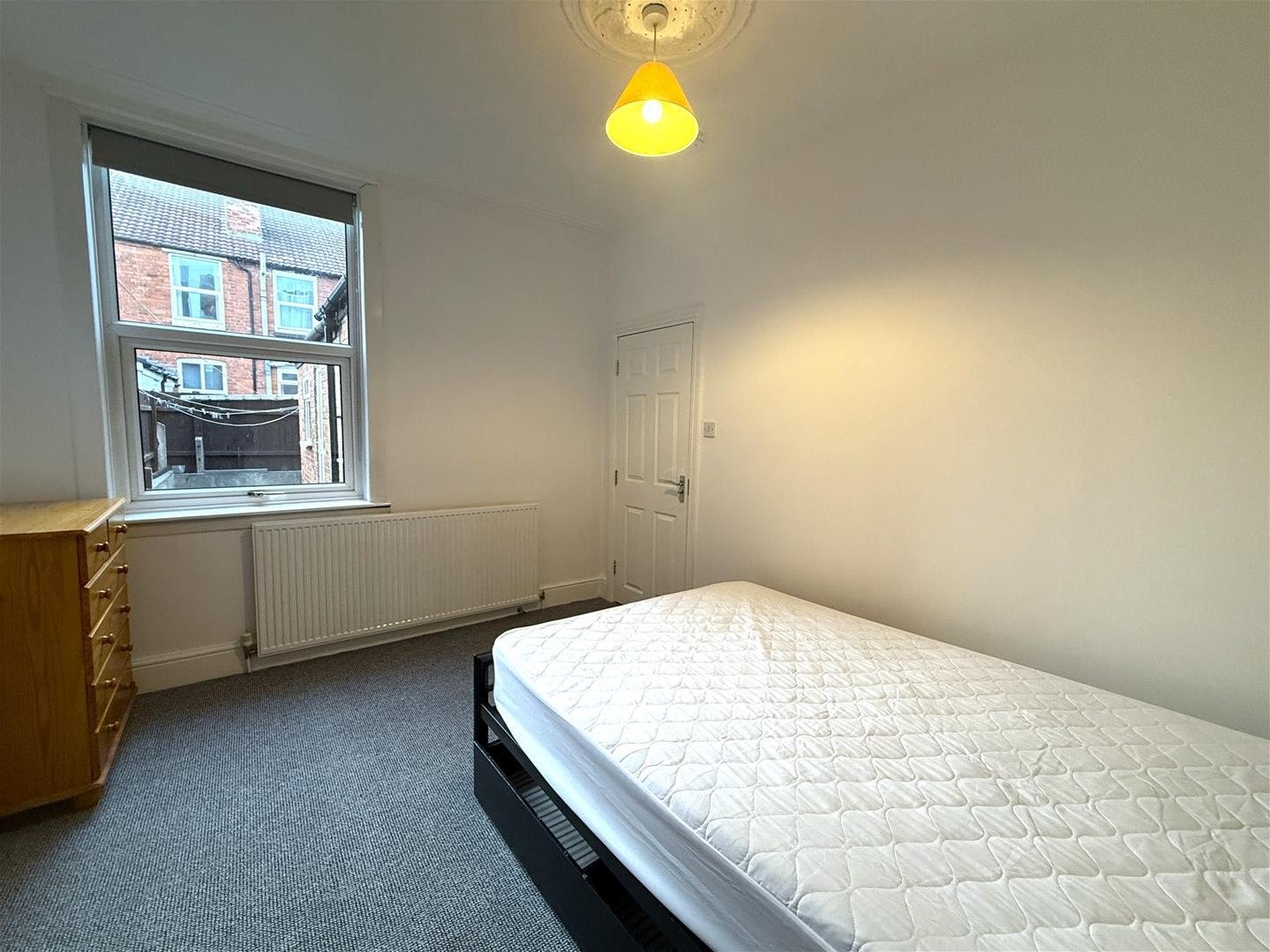 Room Sefton Road in Birmingham