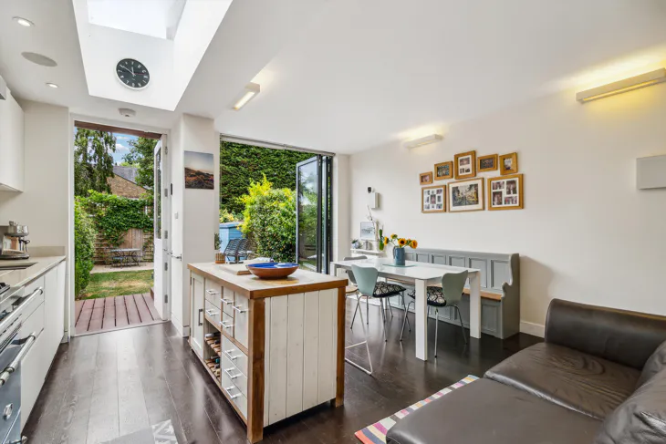 House Plympton Avenue in Greater London