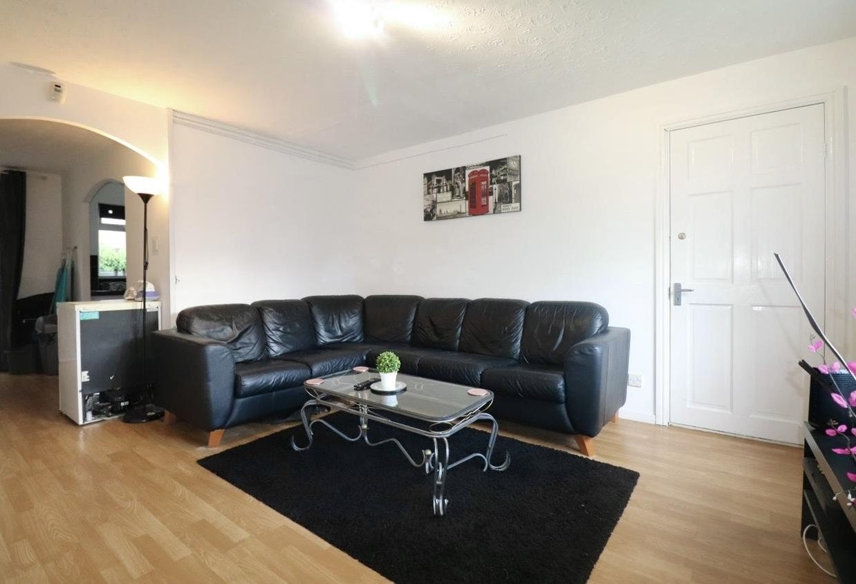 Room Ascot Close in Birmingham