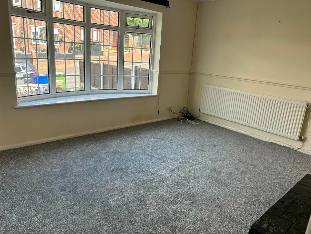Flat Critchley Close in Tameside