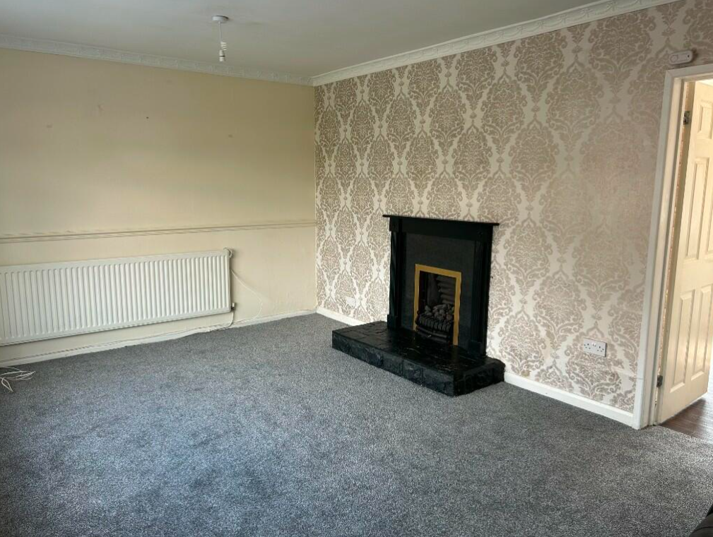 Flat Critchley Close in Tameside