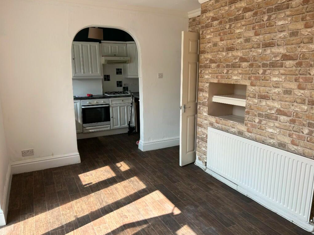 Flat Critchley Close in Tameside