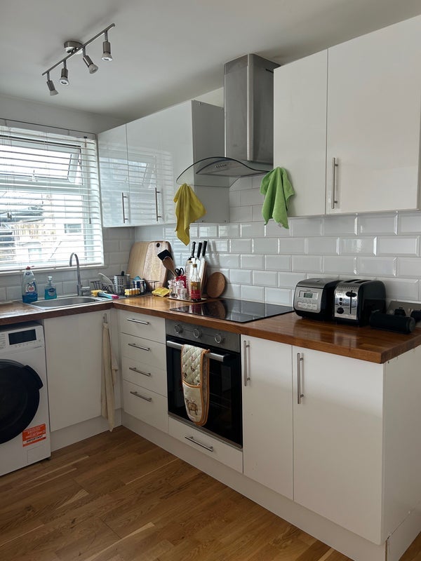 Room Theatre Street in Greater London