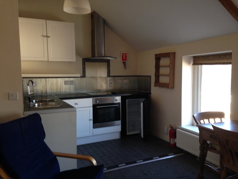 Flat Llandaff Road in Cardiff