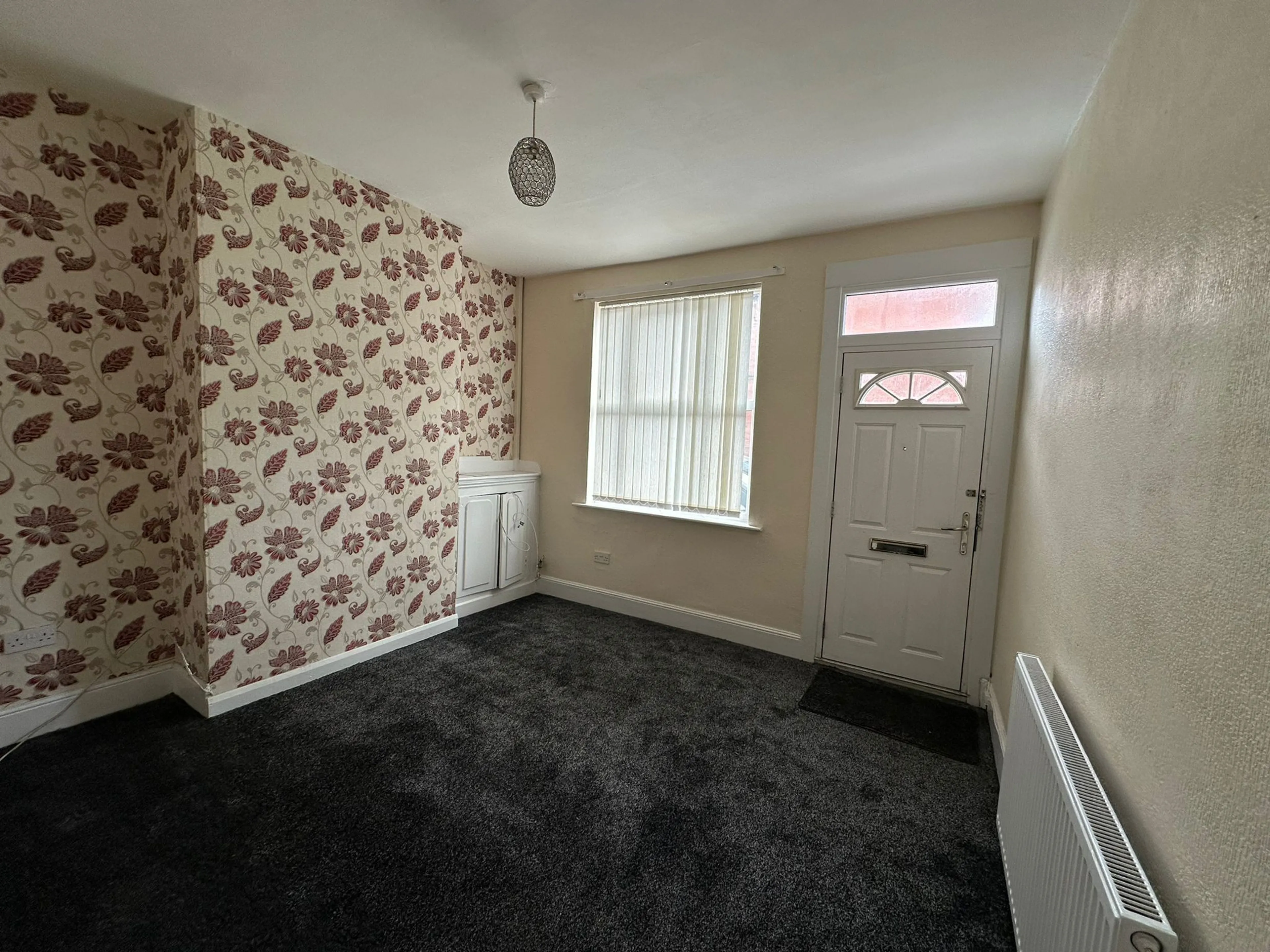 House Cairns Street in Darlaston
