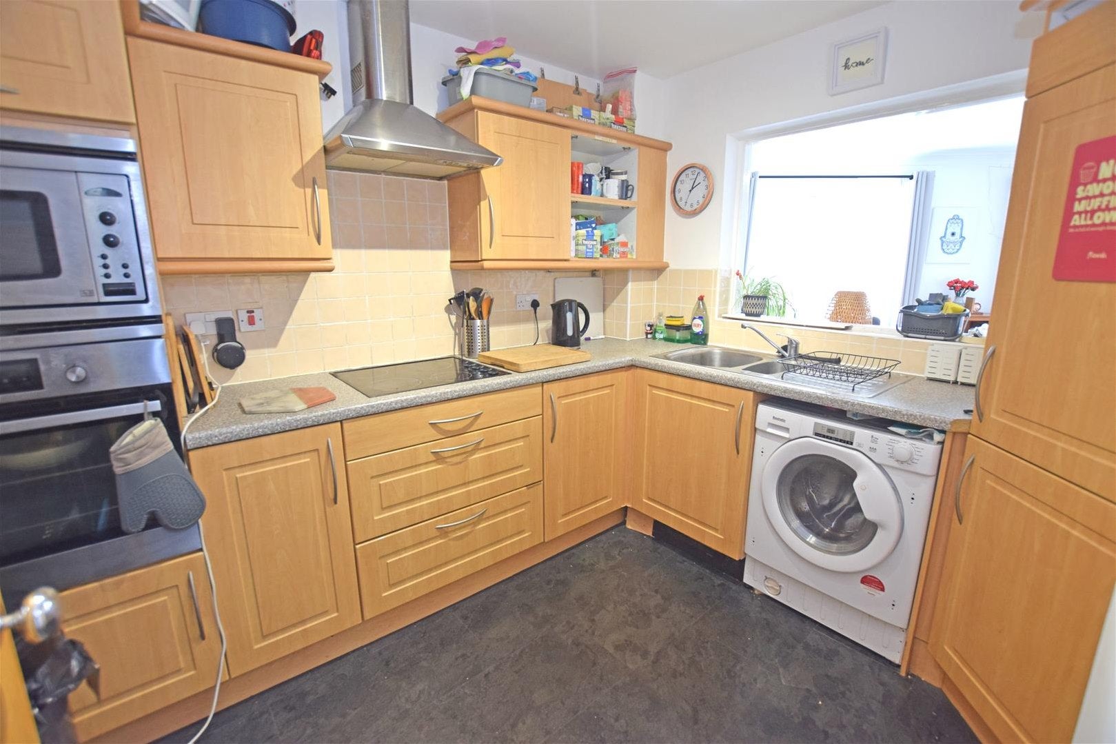 Flat Heol Llinos in Cardiff