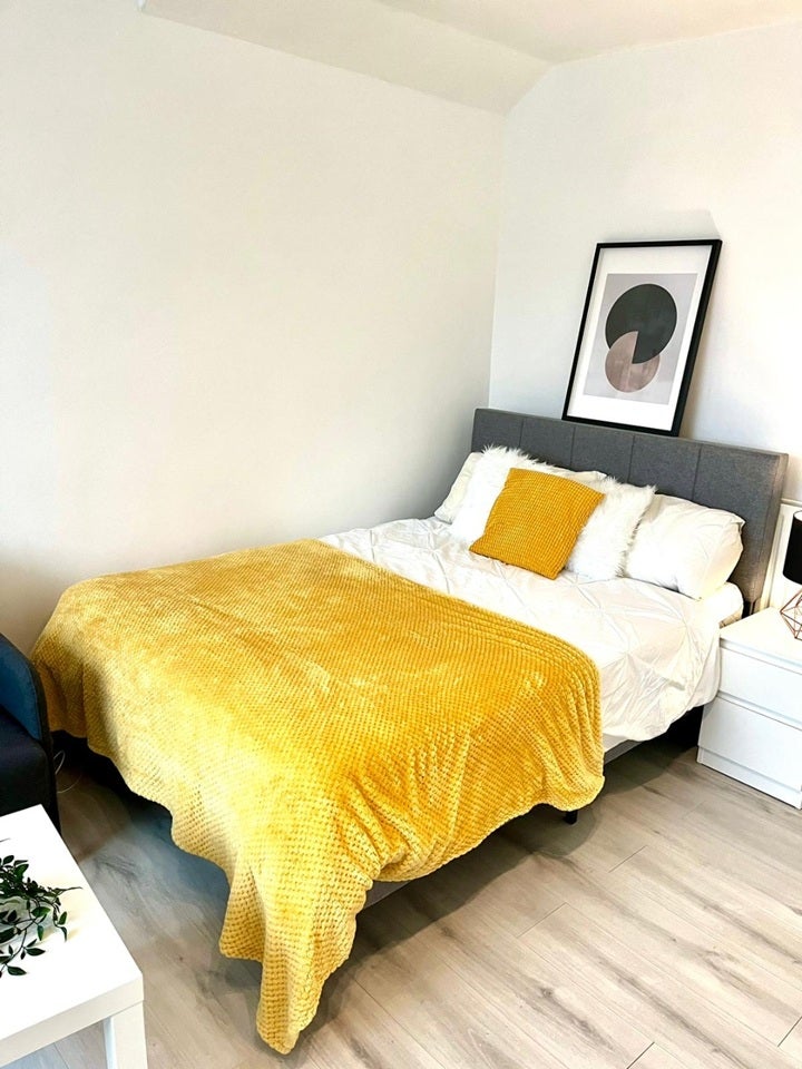 Room Morland Estate in Greater London