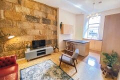 Flat Sauchiehall Street in Glasgow