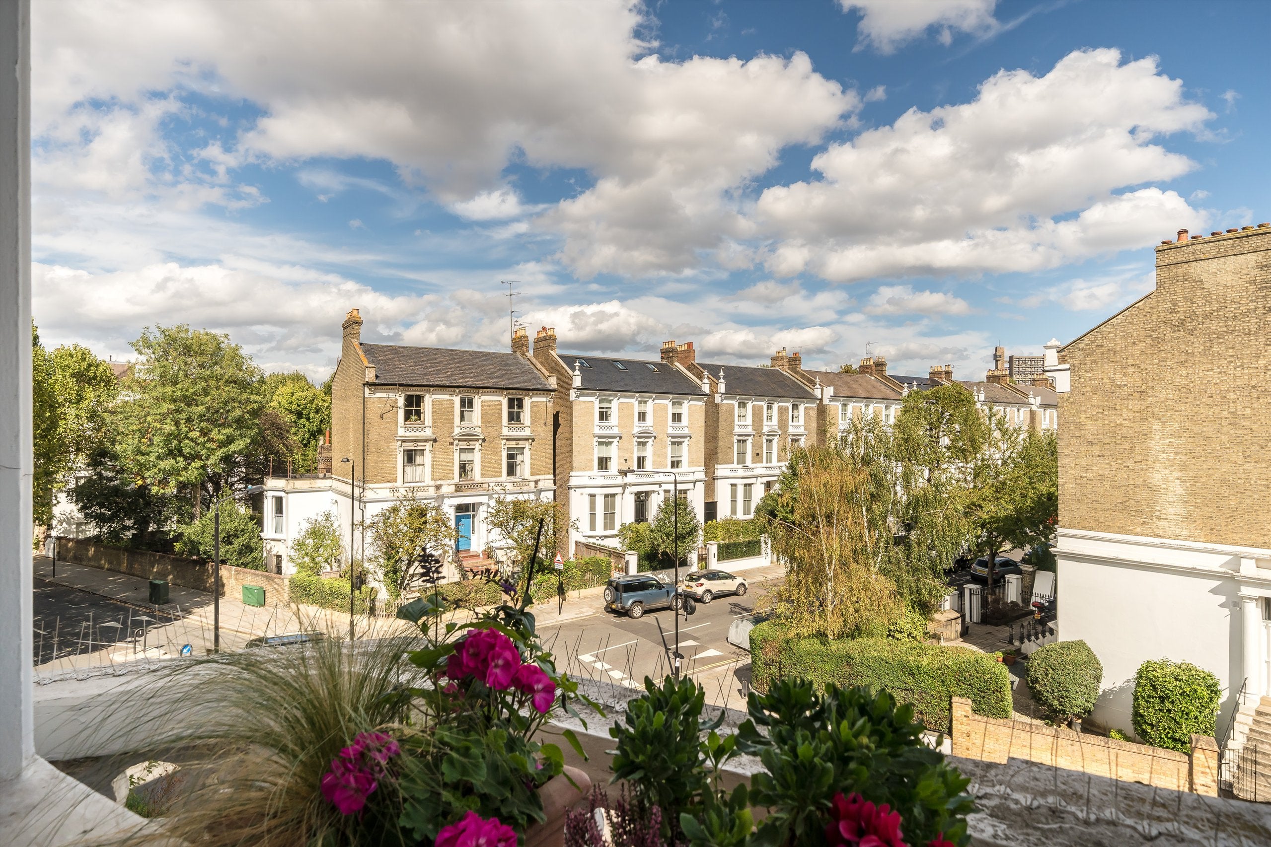 Flat St. Mark's Road in Greater London