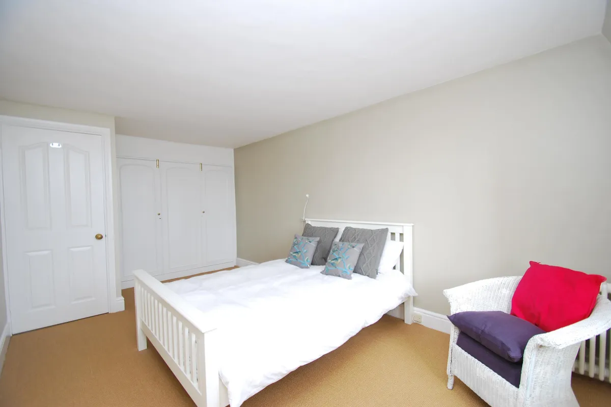 Flat Royal Crescent in Bath