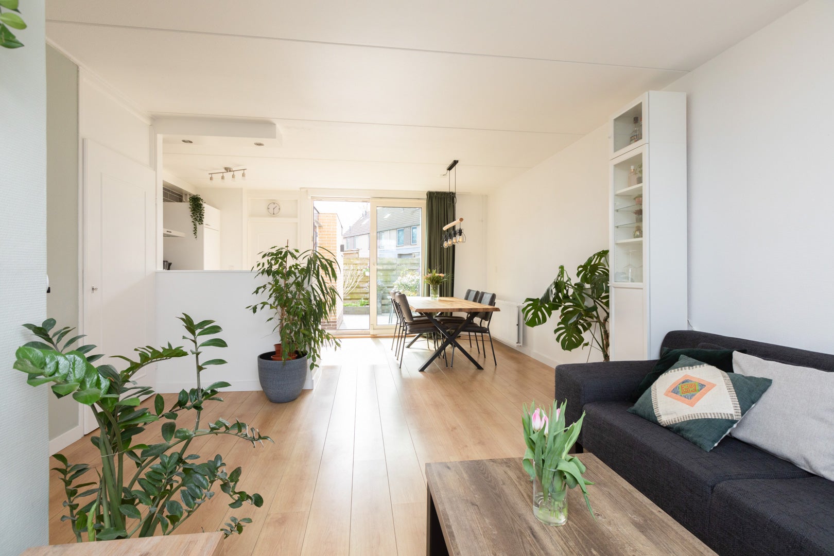 Tussenwoning te koop: Akkerwinde 18, Sneek