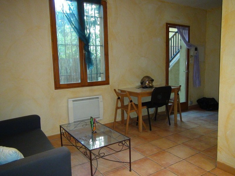 Flat Boulevard Fabrici in Marseille