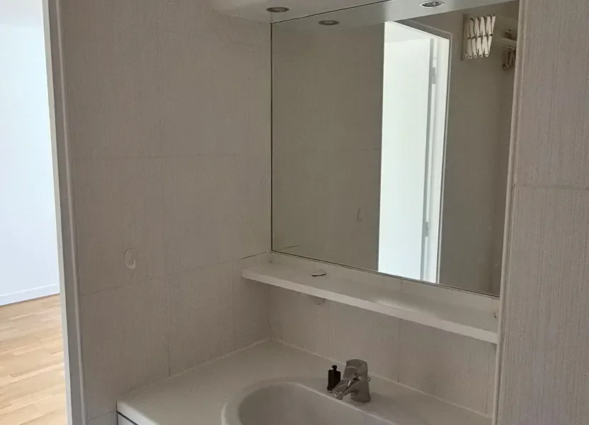 Appartement Rue Saint-Saëns à Paris