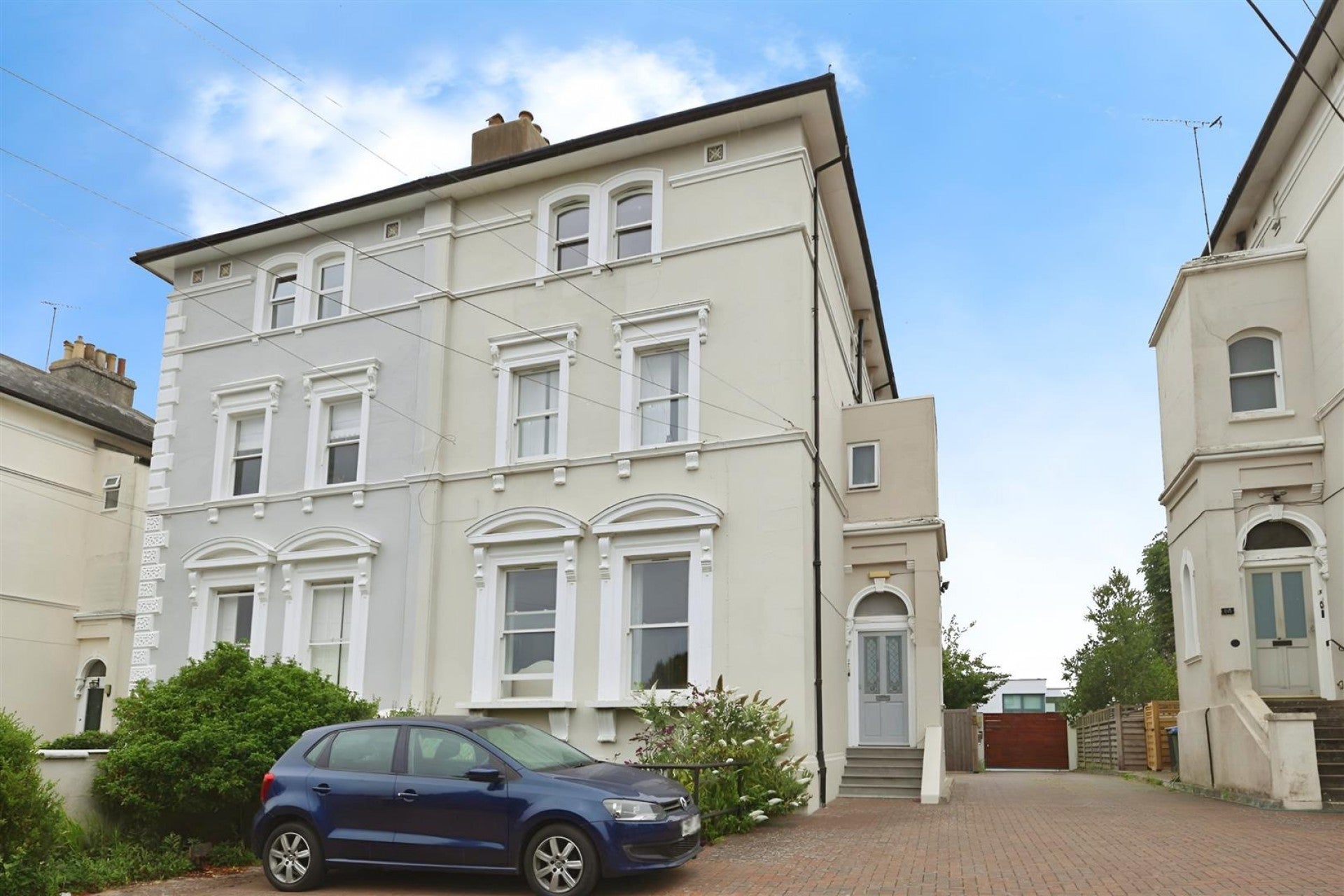 Room St John's Road in Sevenoaks