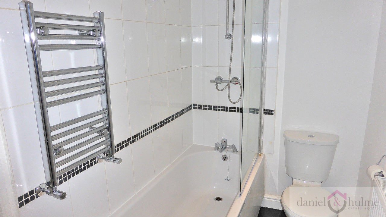 Flat Nunn Street in Staffordshire Moorlands
