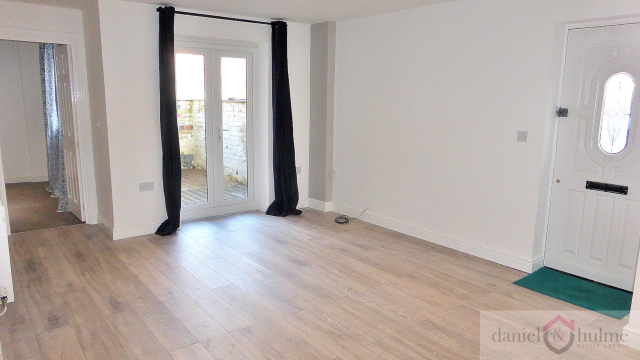 Flat Nunn Street in Staffordshire Moorlands