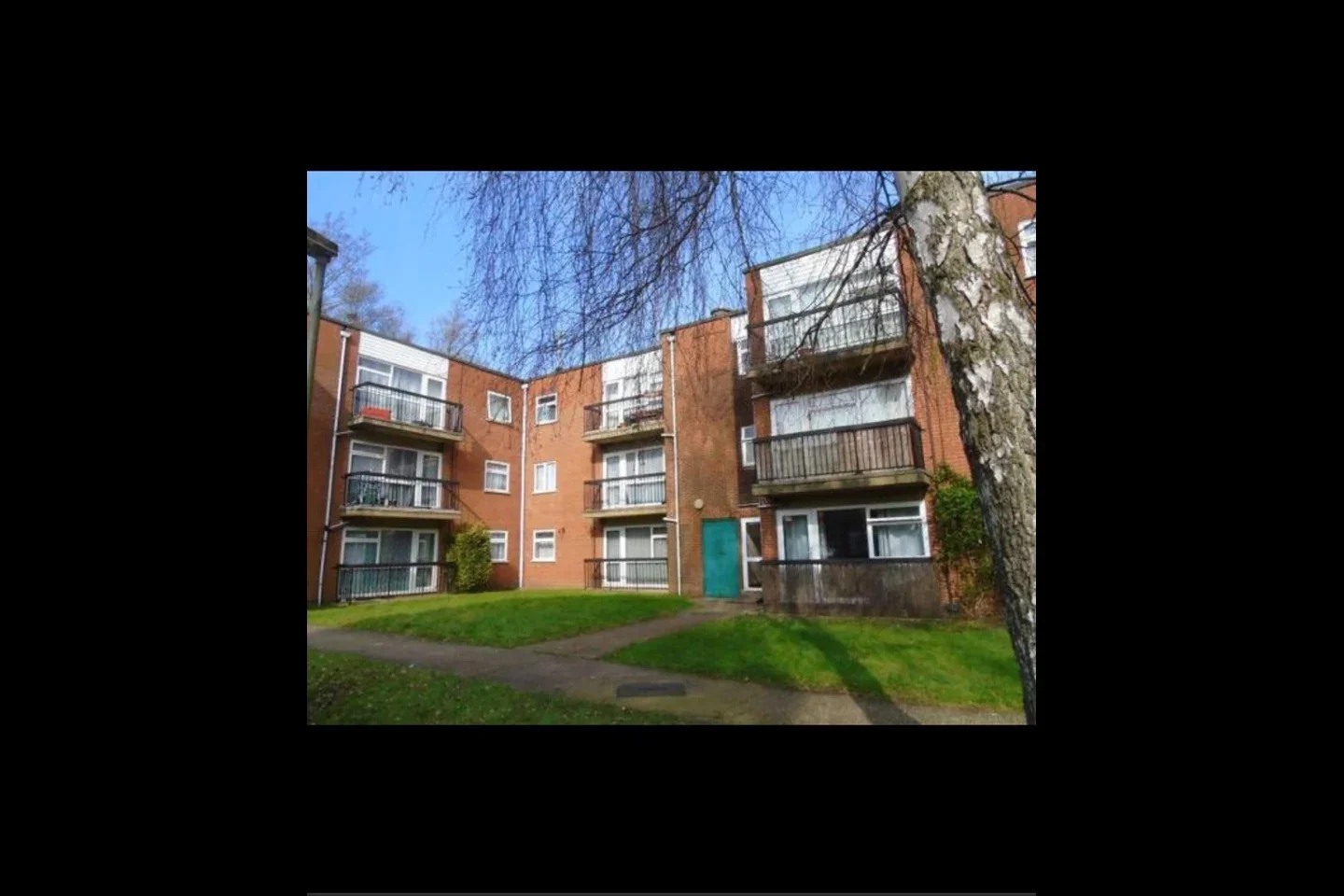 Flat Ingleside Drive in Stevenage