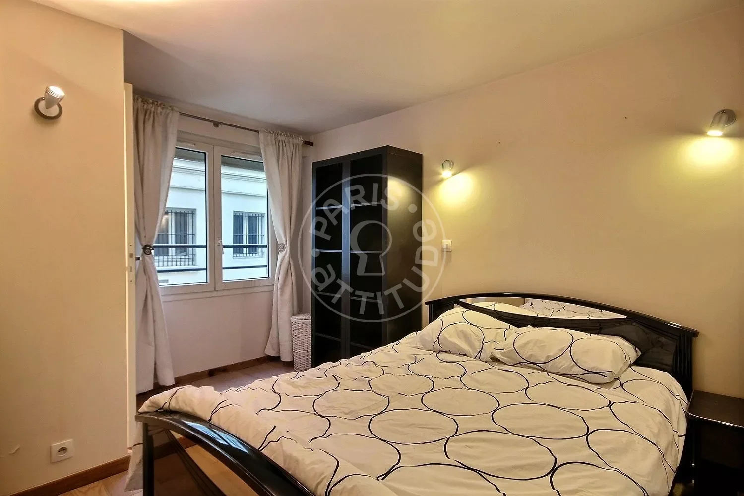 Appartement Rue Notre-Dame-de-Nazareth à Paris