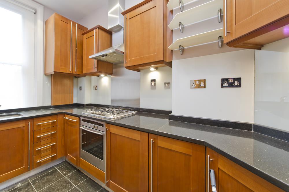 Flat Old Brompton Road in Greater London