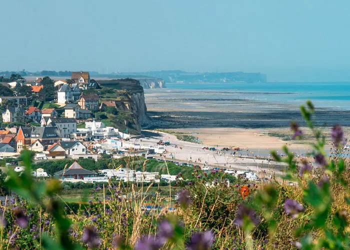 House Rue du Front de Mer in Quiberville-sur-Mer