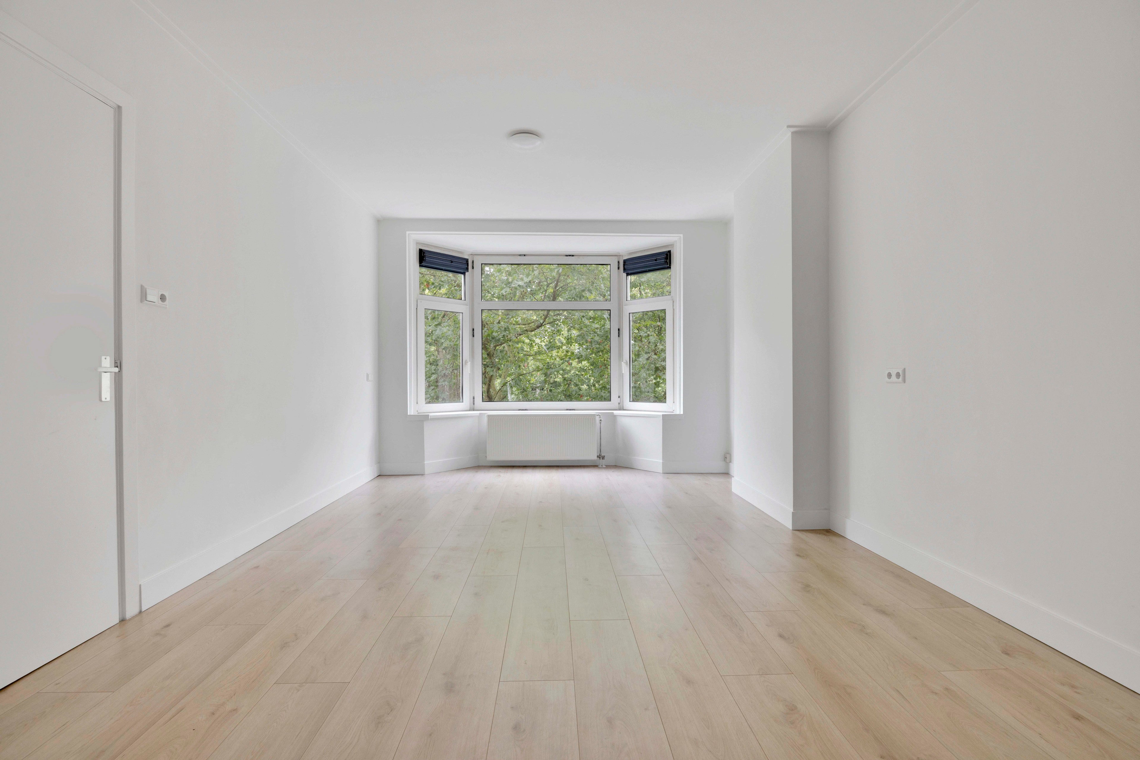 Appartement Mijnsherenlaan in Rotterdam