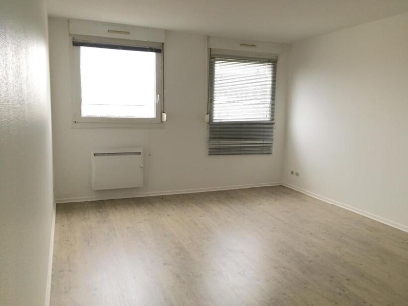 Appartement Place Drouet d'Erlon à Reims