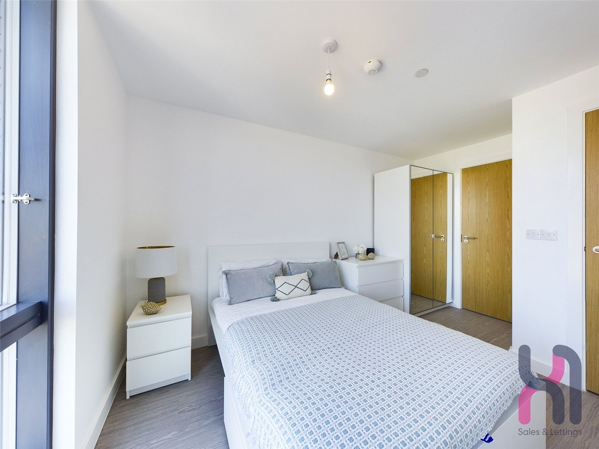 Flat Oldfield Road in Salford