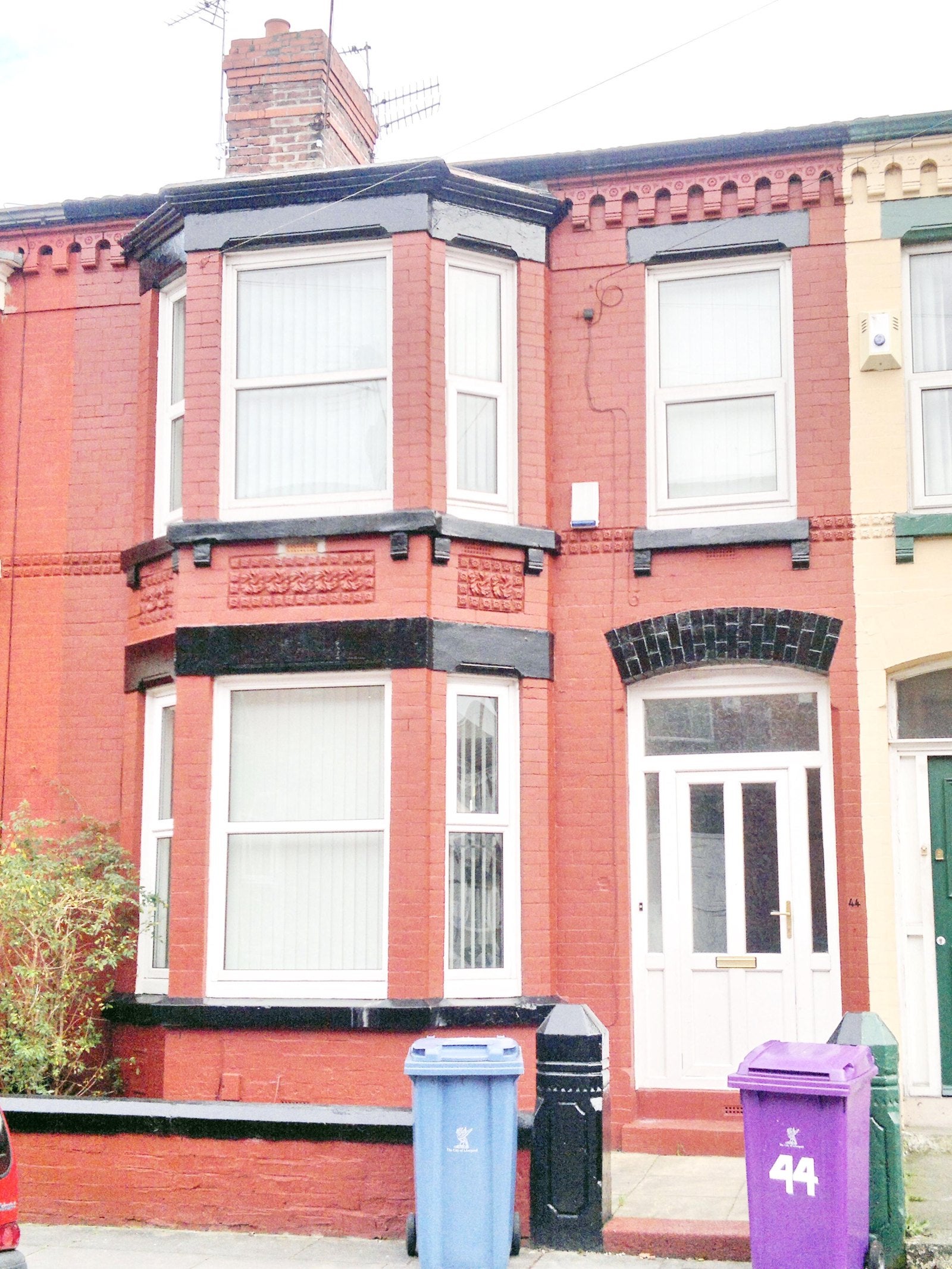 Room Patterdale Road in Liverpool