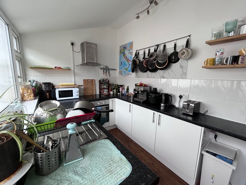 Room Baden Road in Bristol