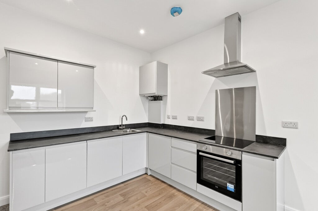 Flat Windsor Road in Chorley