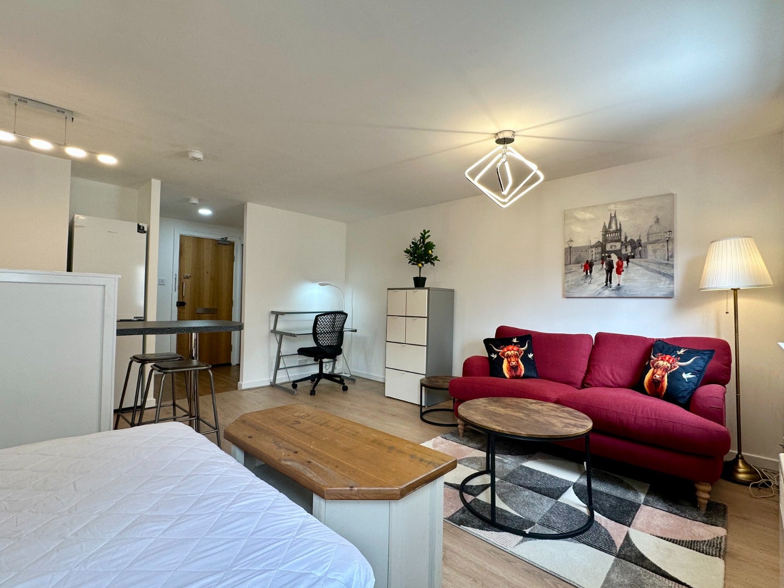 Flat Blackfriars Road in Glasgow