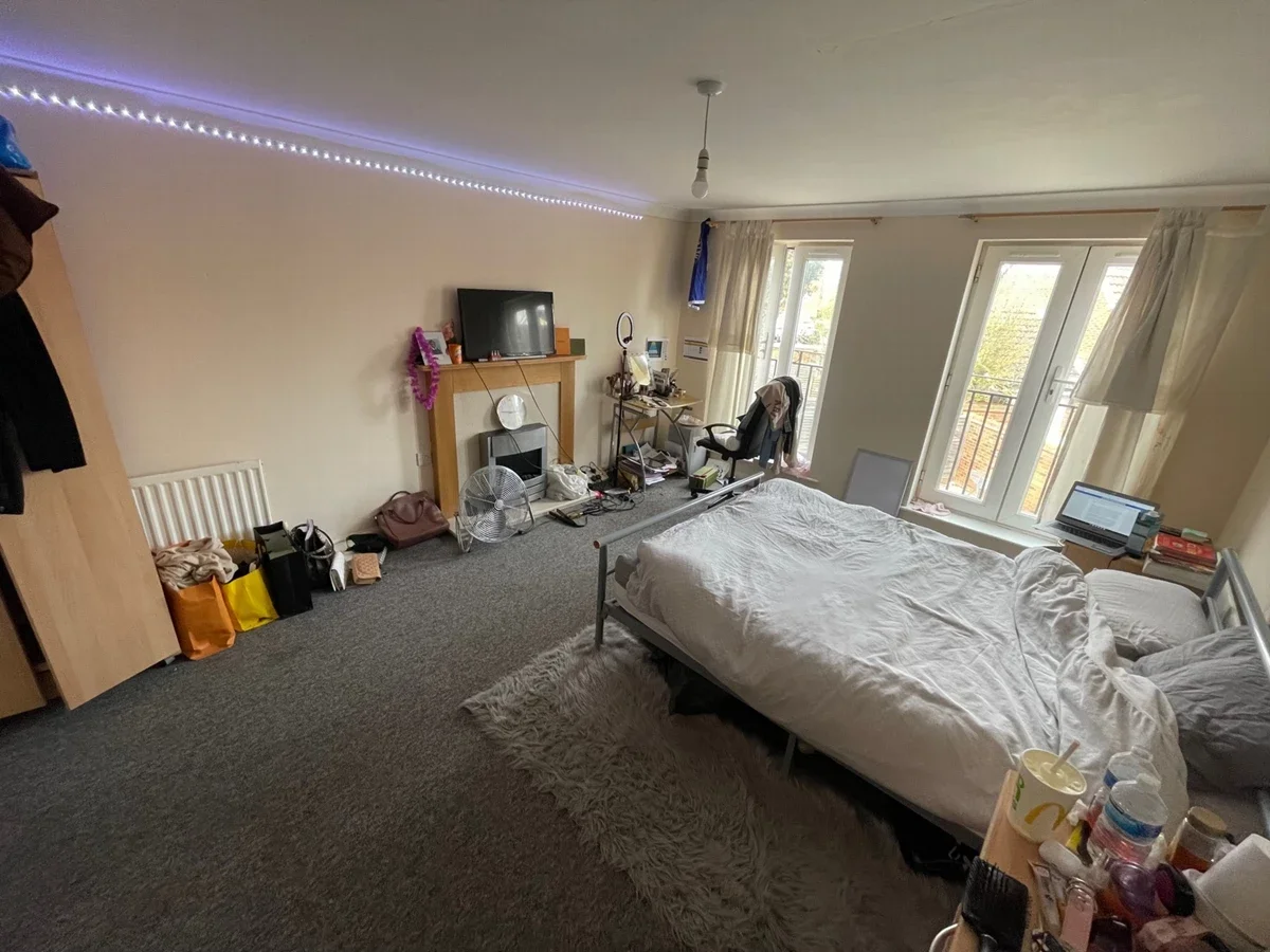 Flat Dragon Road in Welwyn Hatfield