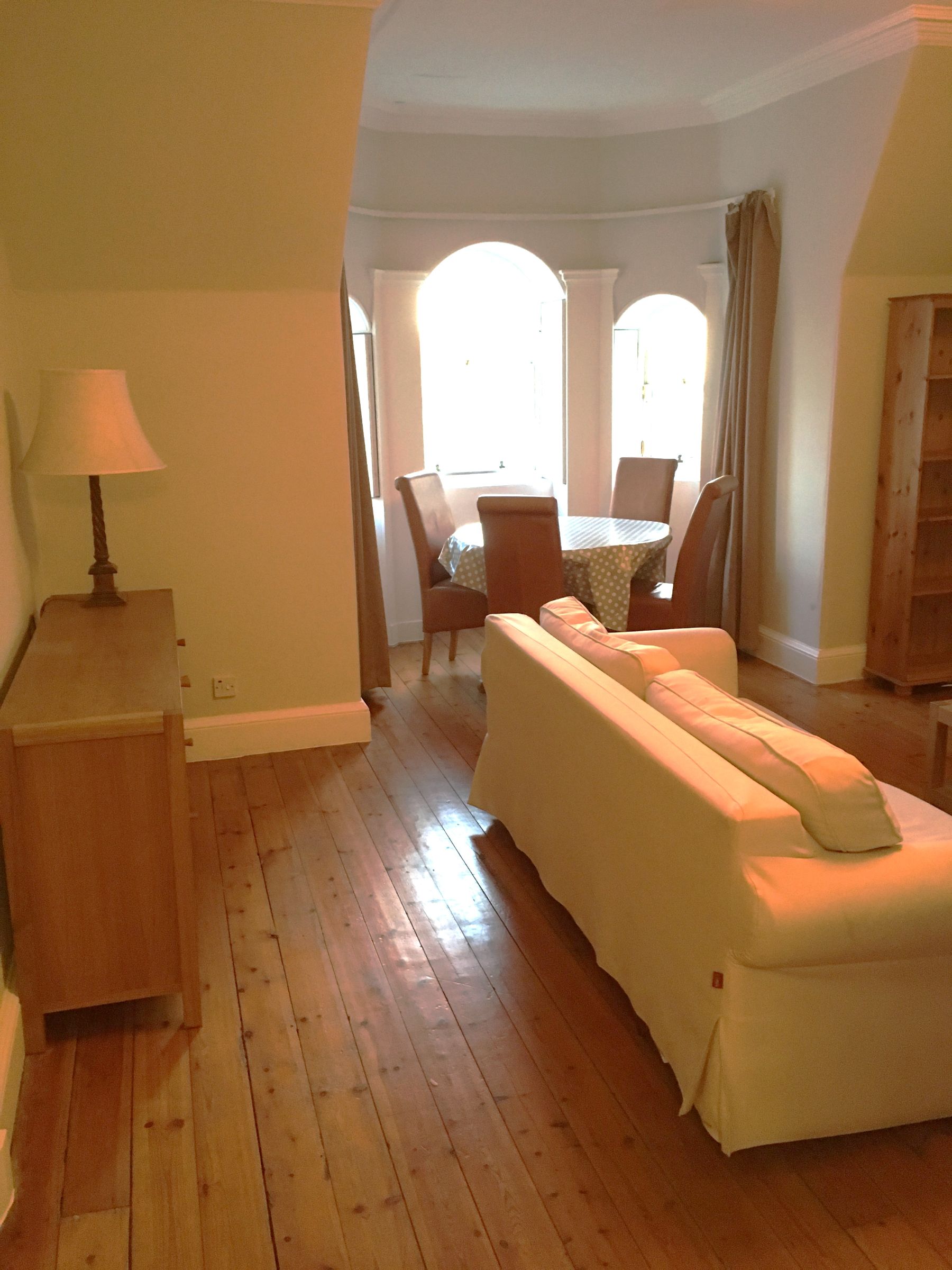 Flat Haymarket Terrace in City of Edinburgh
