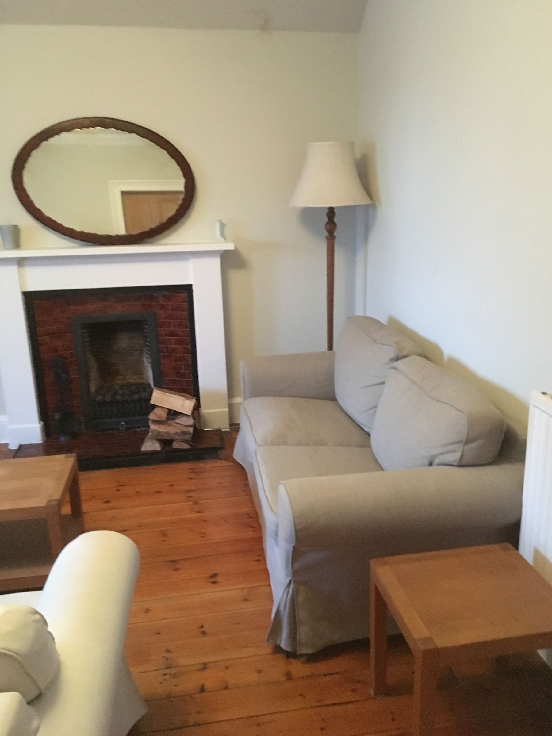 Flat Haymarket Terrace in City of Edinburgh