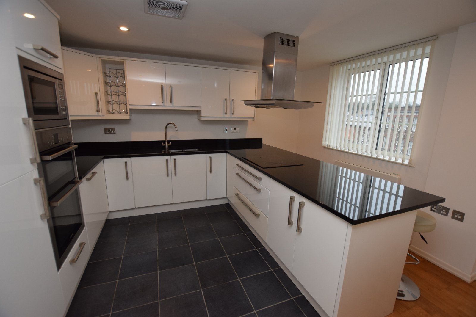 Flat Lloyd Street in Trafford