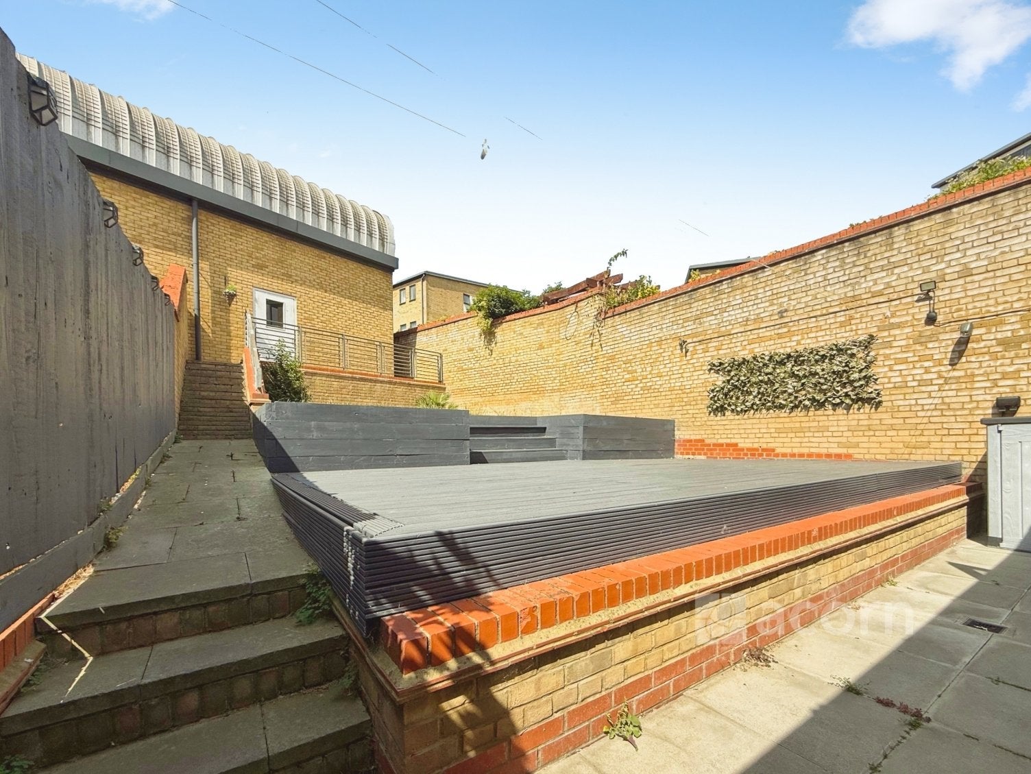 House Courtyard Mews in Dartford