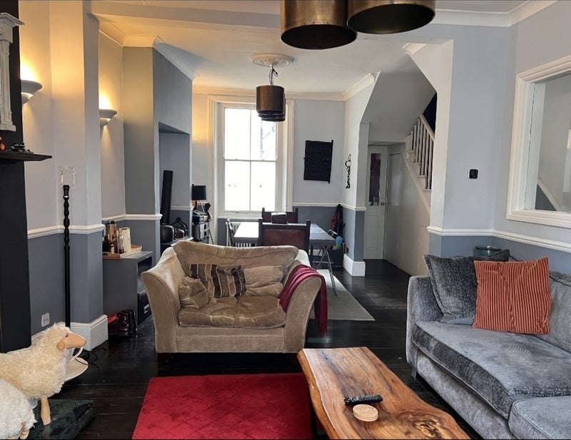 Room Larcom Street in Greater London