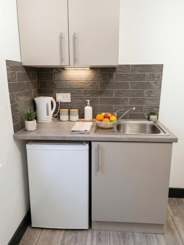 Flat Hamilton Park in Greater London