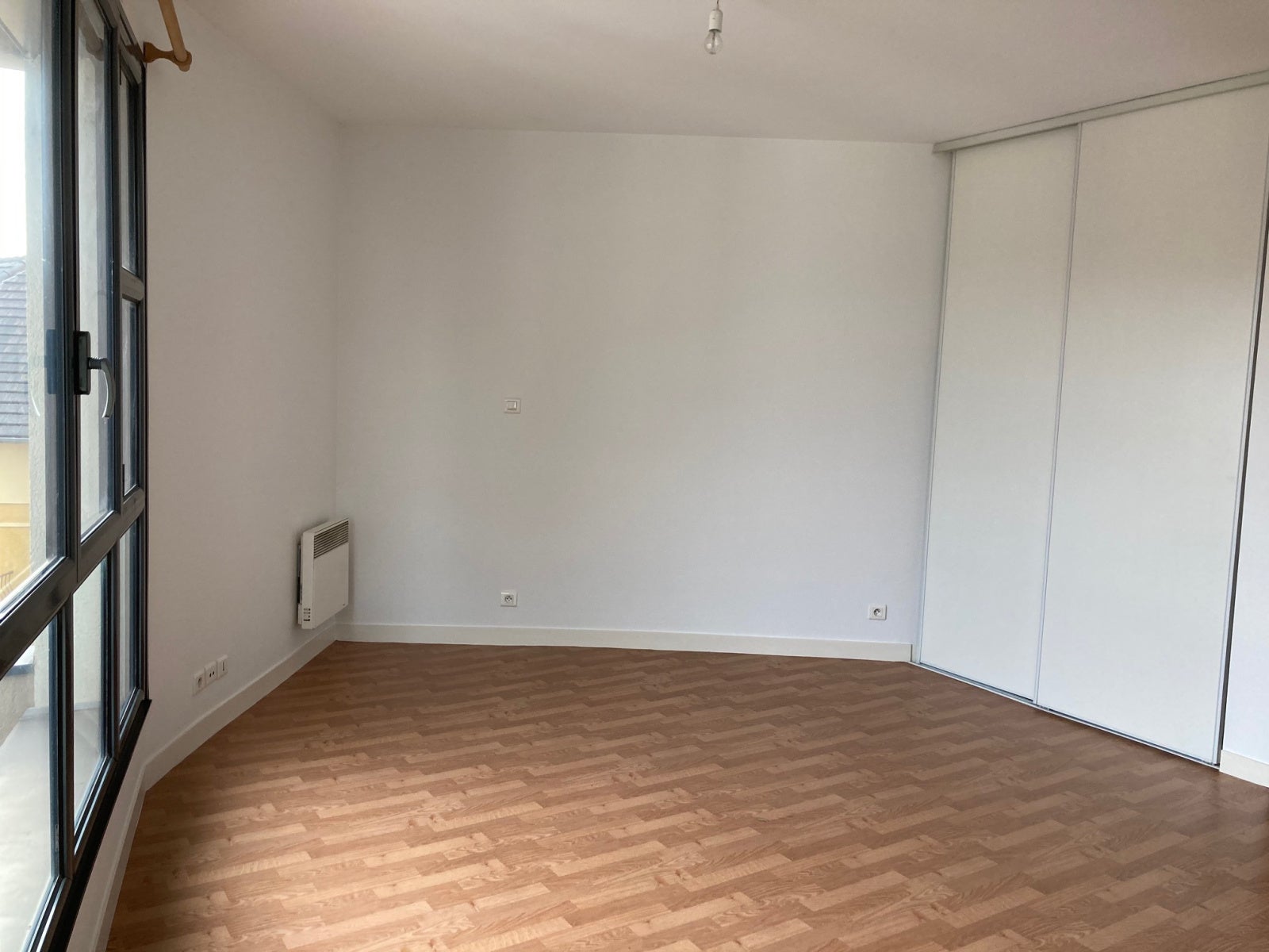 Flat Place des Carmes in Limoges