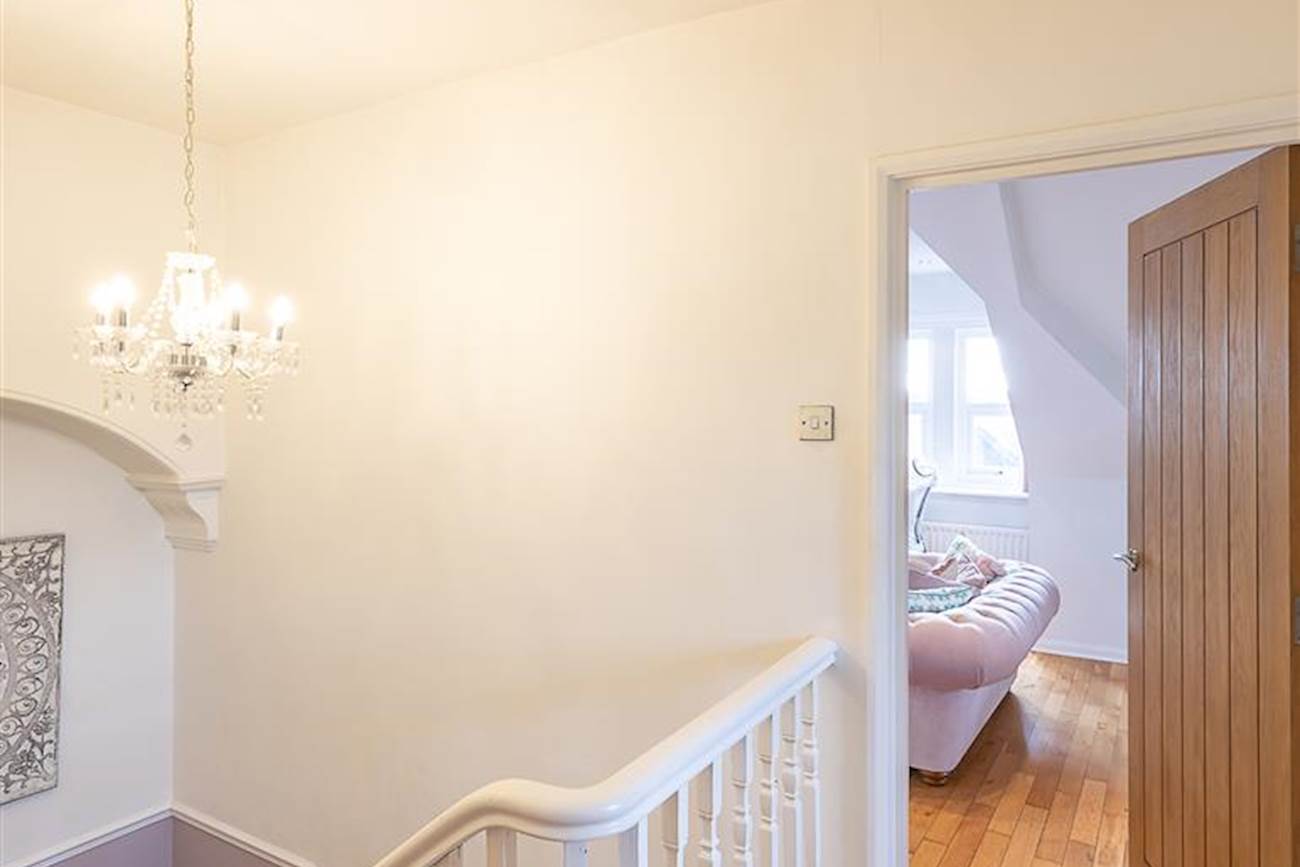Flat Heaton Road in Newcastle upon Tyne