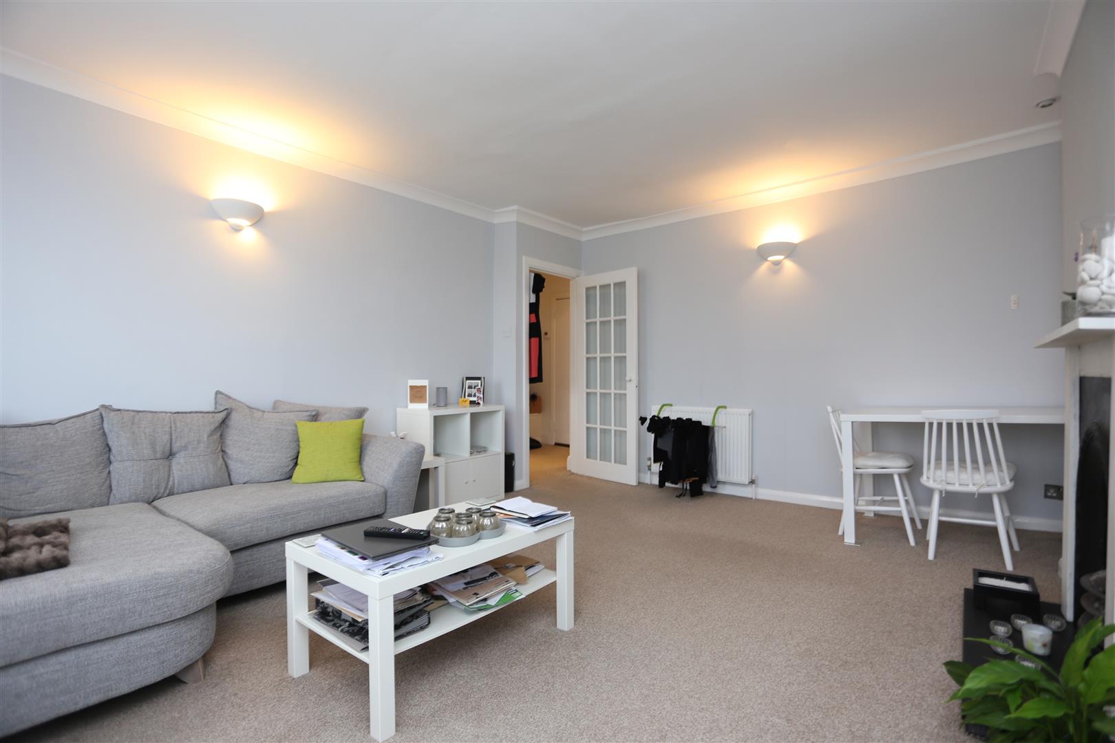 Flat Lansdowne Place in Hove