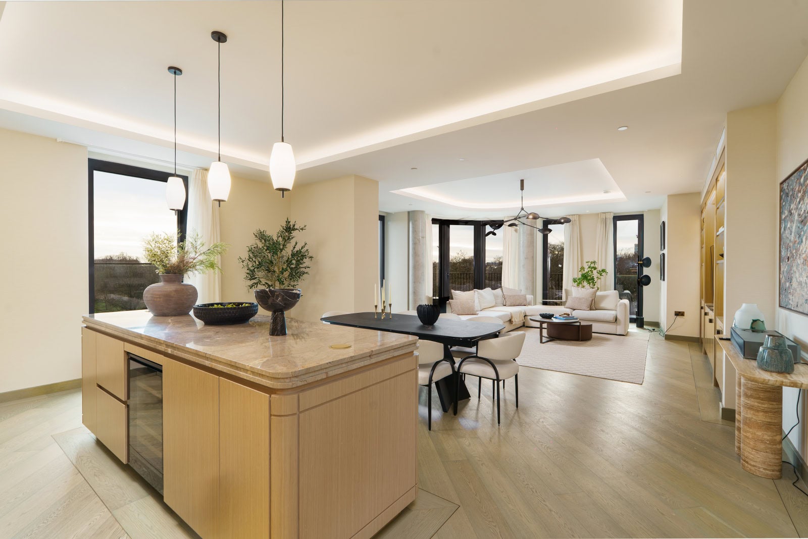 Flat Queensway in City of Westminster