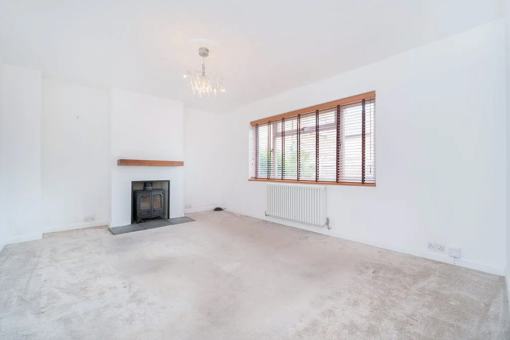 Flat Anslow Gardens in Iver