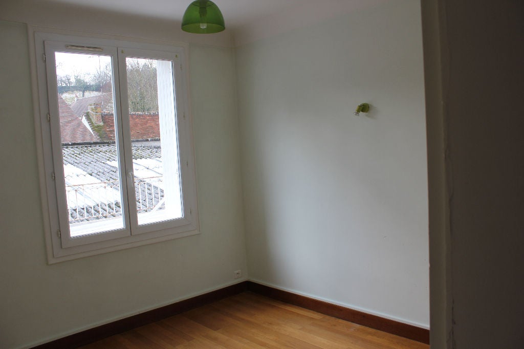 Appartement Rue Alfred de Vigny à Ciran