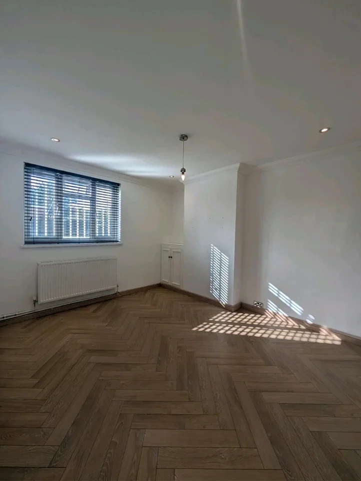 Room Celtic Street in Greater London