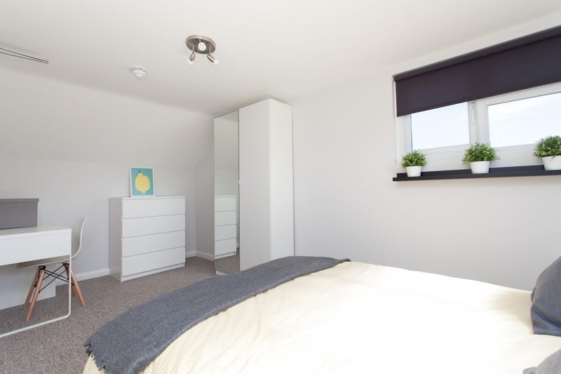 Room Freeman Way in Maidstone