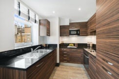 Flat Sloane Street in Greater London