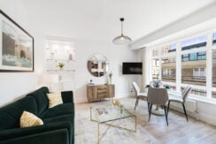 Flat Sloane Street in Greater London