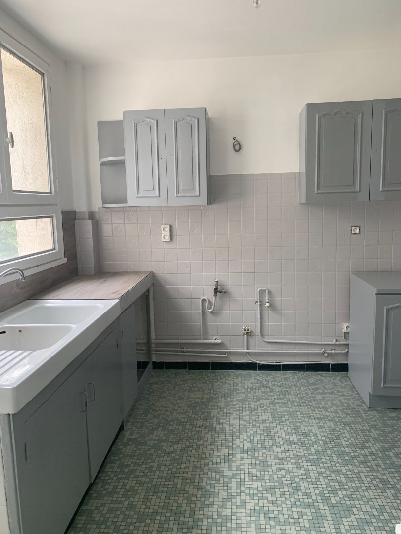 Appartement D 323 à Cherré-Au